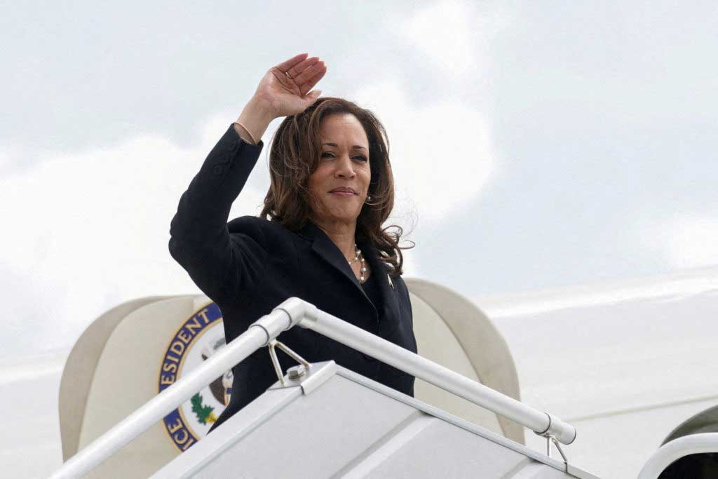 Preview for Kamala-harris-official-visit-election-2024-background-36761