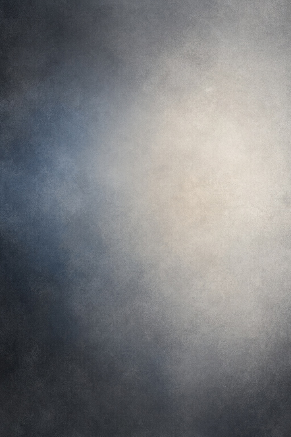 Soft neutral graphite gradient with a pale glowing center and darker edges