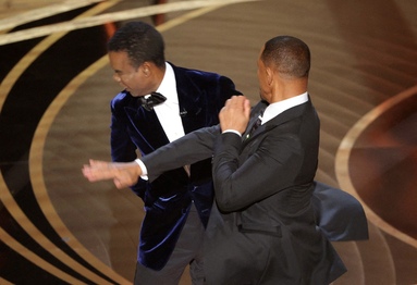 Preview for Will-smith-slaps-chris-rock-oscars-celebrity-meme-background-565a5