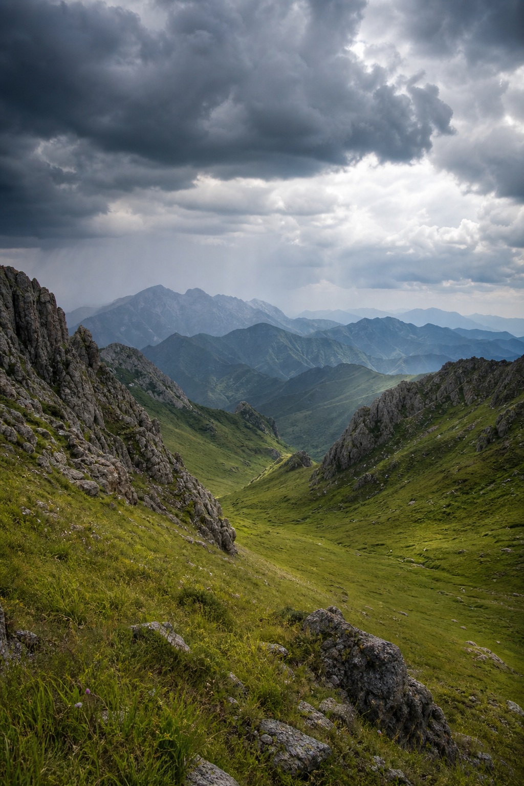 Preview for Chinese Mountain Landscape Background