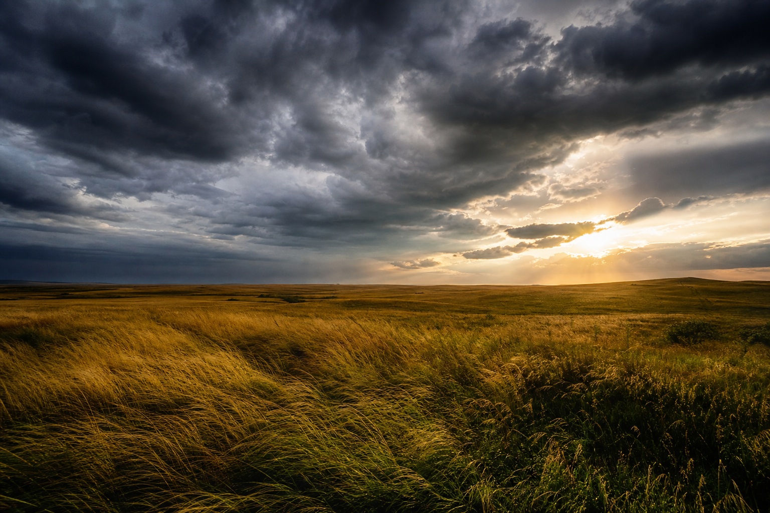 Preview for Dramatic Prairie Sky Background