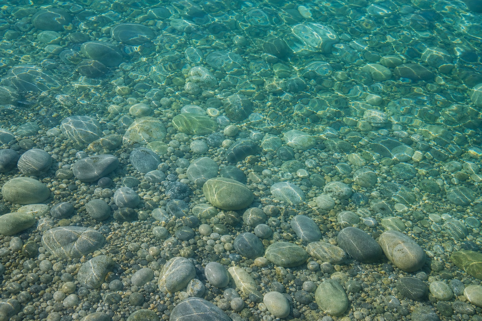 Preview for Turquoise Pebble Mosaic Stock Background