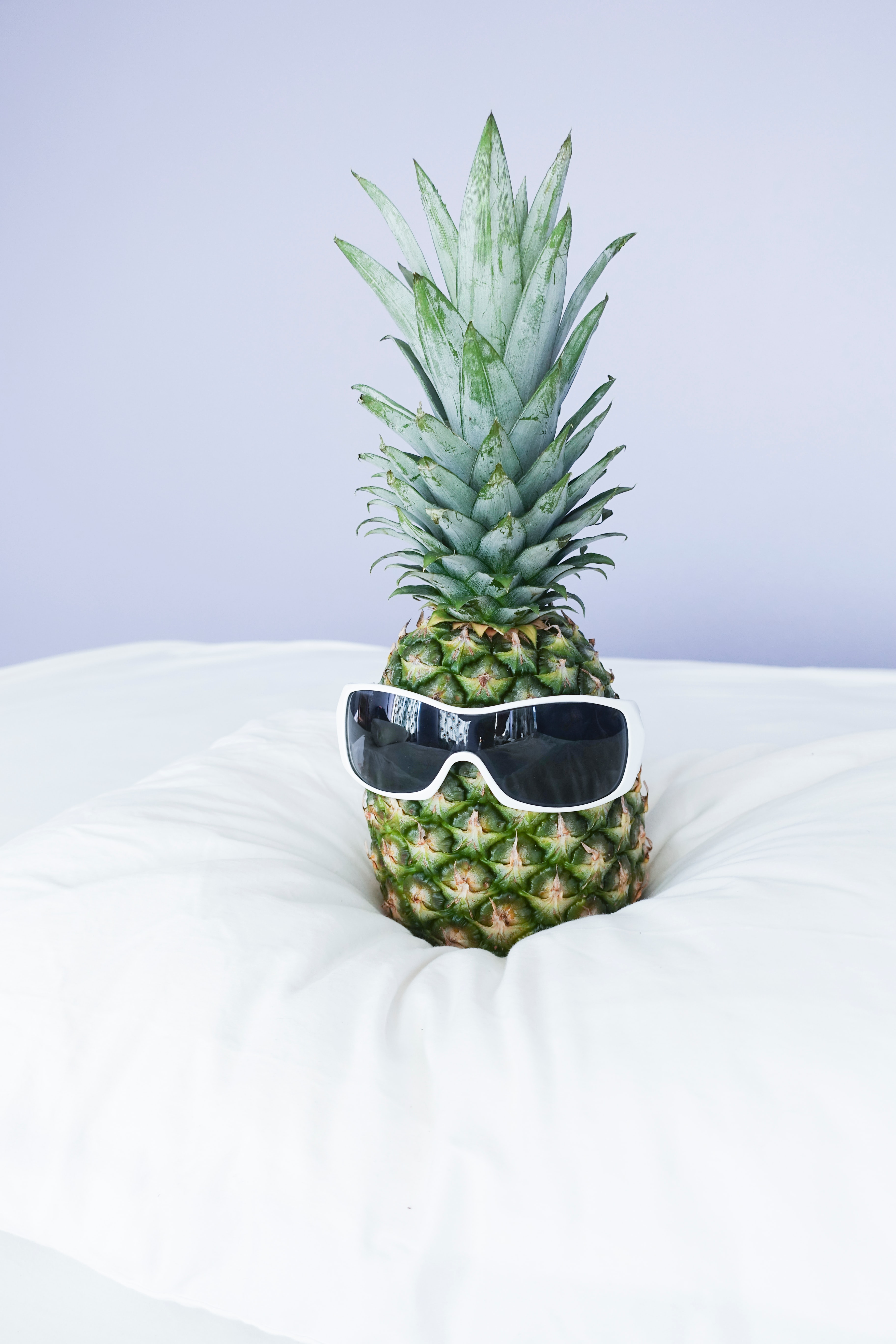 Preview for Pineapple-sunglasses-accessories-background-38cca