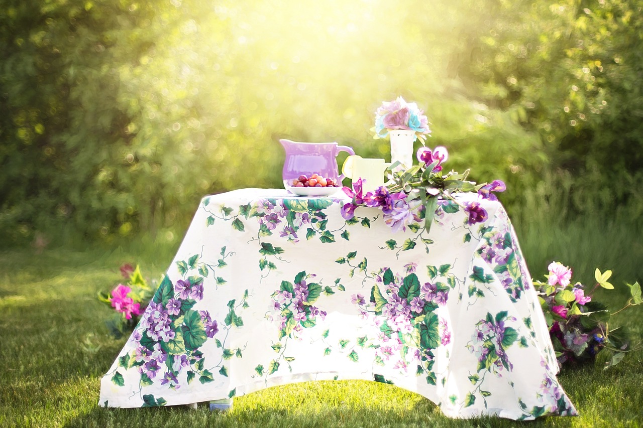 Preview for Floral-tablecloth-outdoor-setting-misc-background-5c050