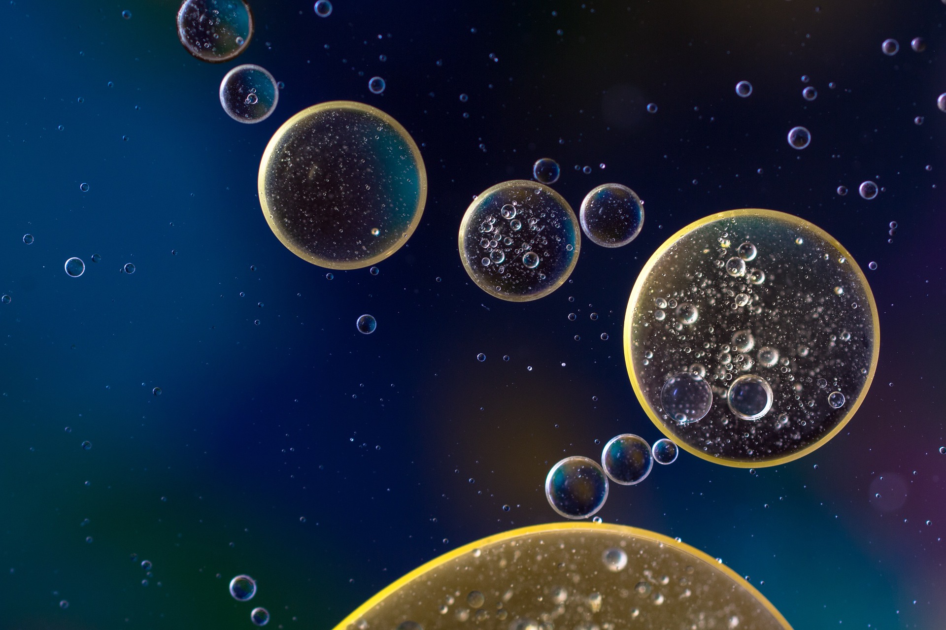 Preview for Oil-droplets-in-water-astronomy-background-6987c