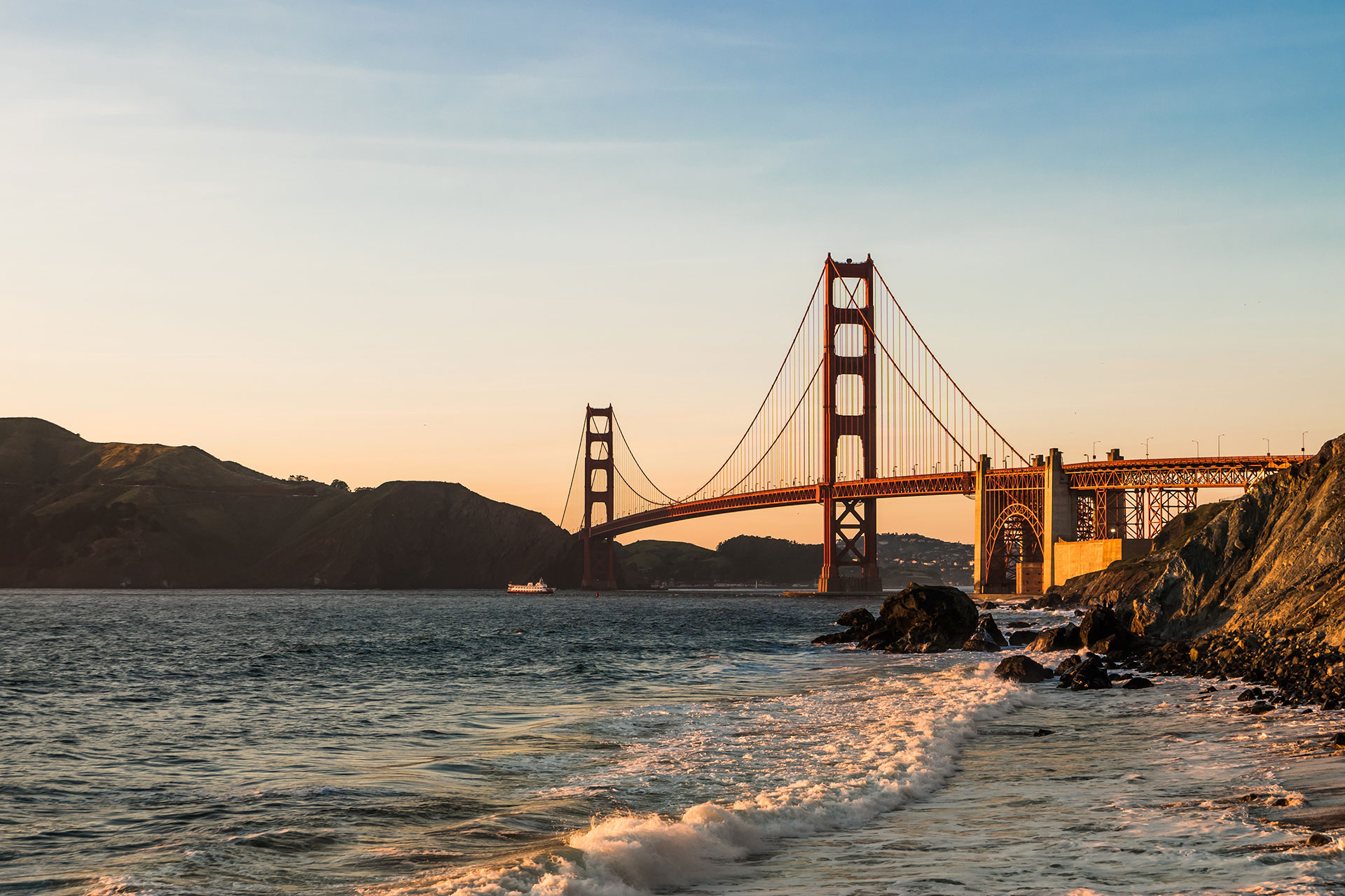 Preview for Golden-gate-bridge-sunset-background-c2fa6