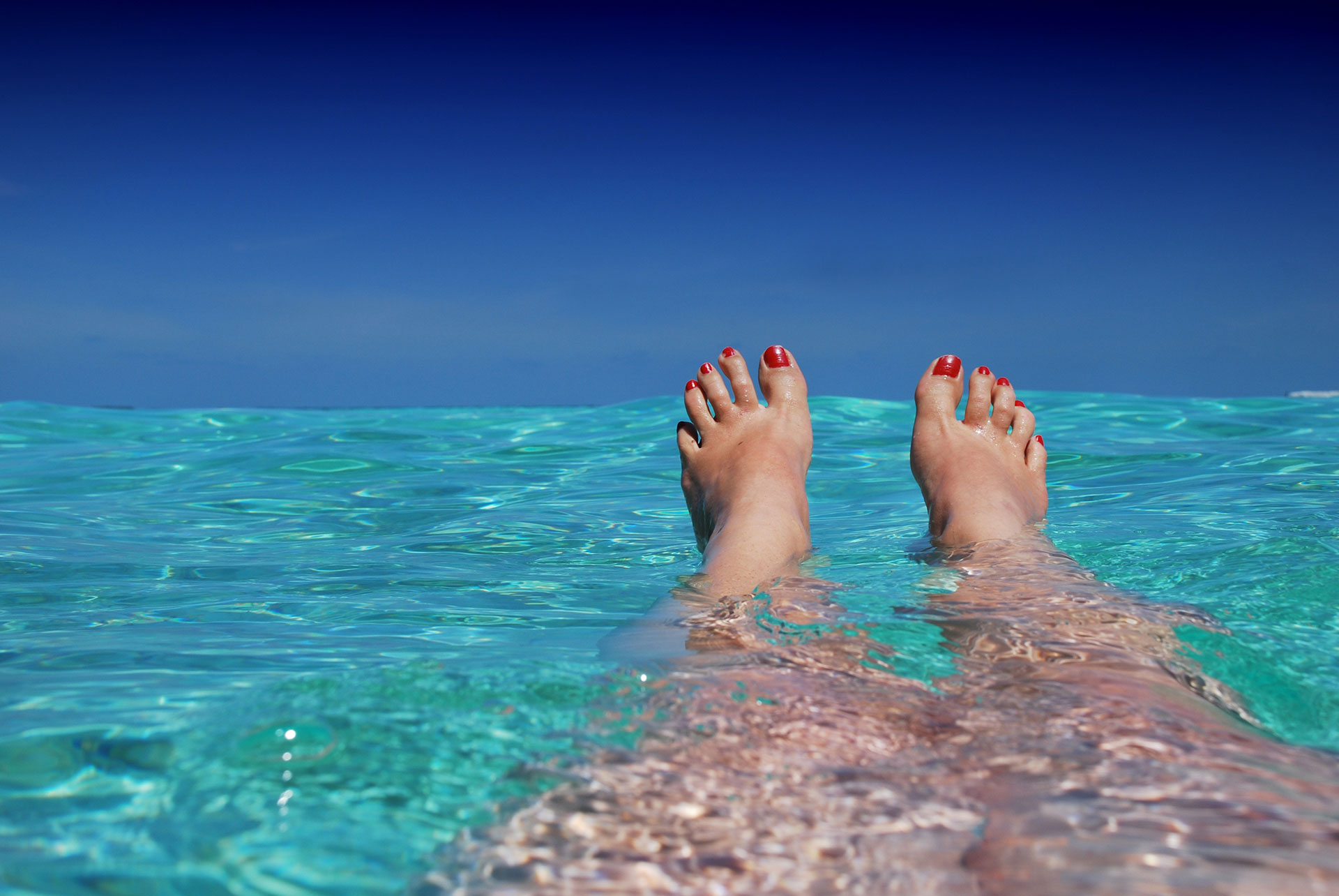 Preview for Ocean-relaxation-getaway-barefoot-background-1bd58