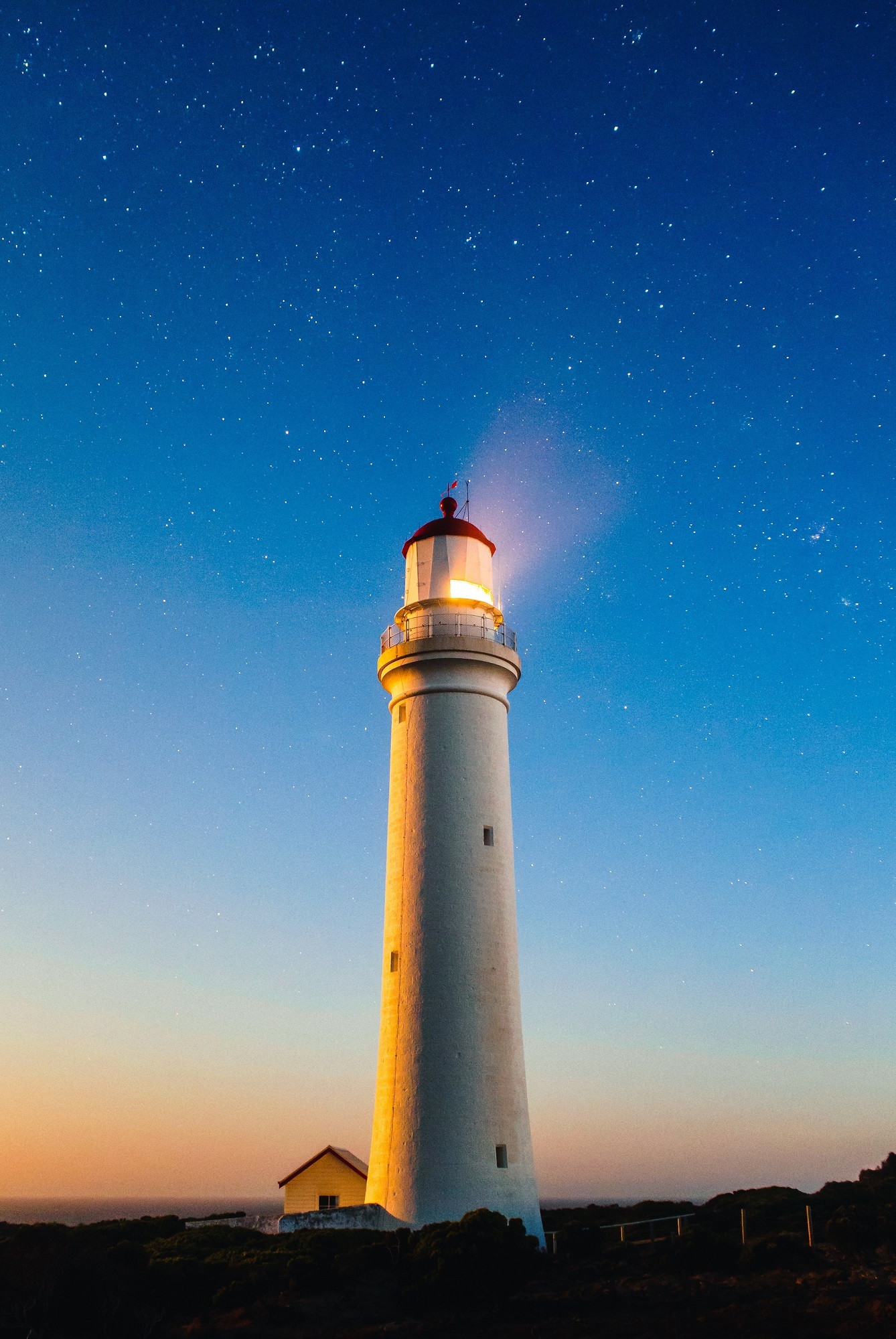 Preview for Lighthouse-at-dusk-architecture-background-78116